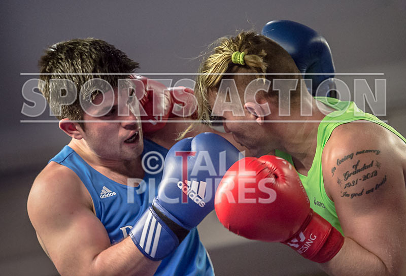 Bout 11 - James Woolnough v Jamie Evans-3 - BOUT 11_James Woolnough v Jamie Evans