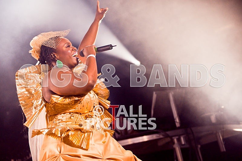 Basement Jaxx-7 - BASEMENT JAXX