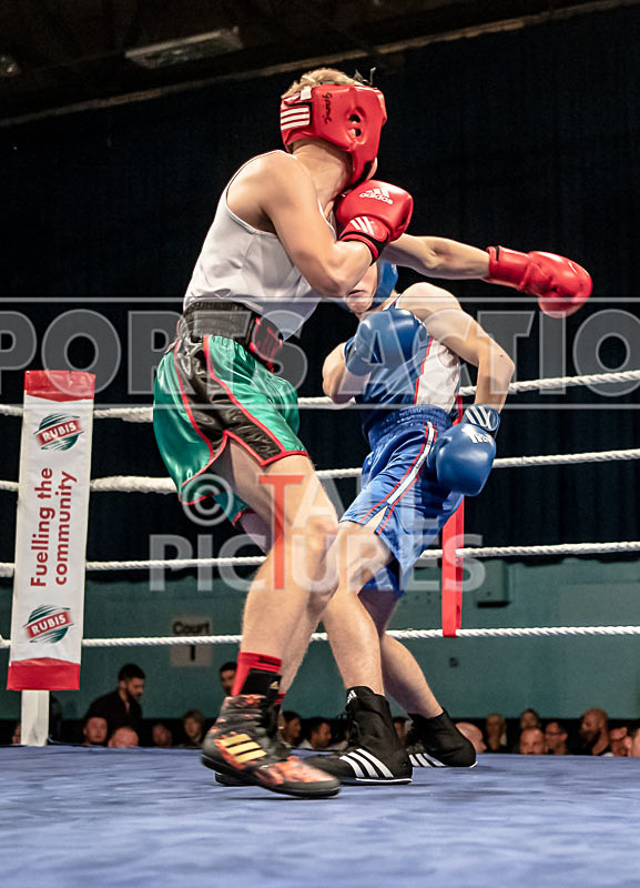 BOUT-3_Luke Robert v Luke Goodaire-13 - BOUT-3_Luke Robert v Luke Goodaire
