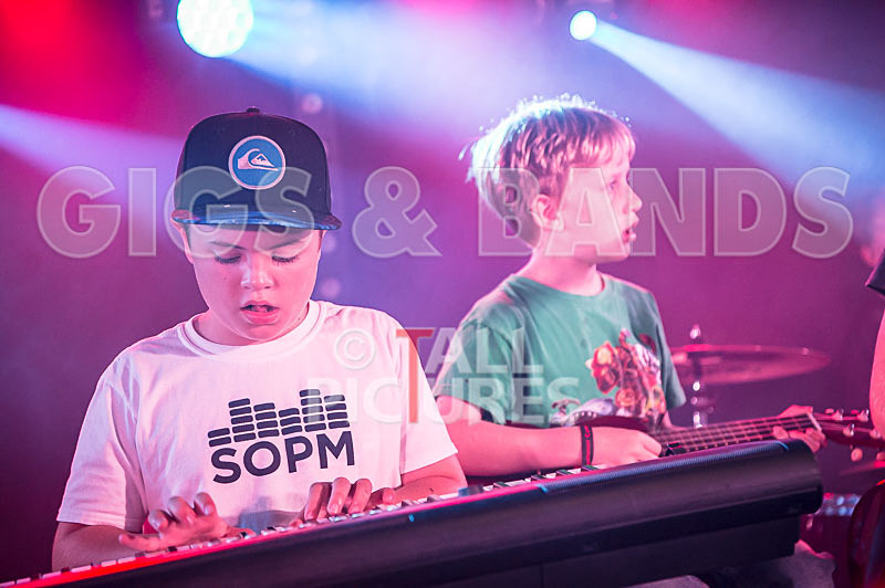 Clash of the Bloosers-3 - CLASH OF THE BLOOSERS