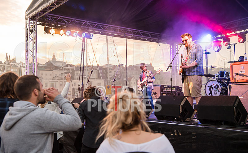 Honest Crooks-75 - HONEST CROOKS