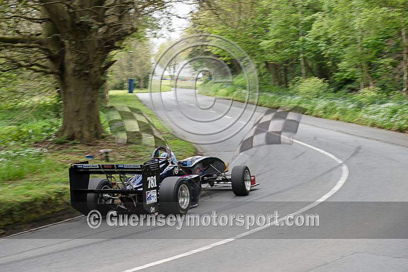 Hill_04-05-2015_CAR-49 - CARS_04-05-2015