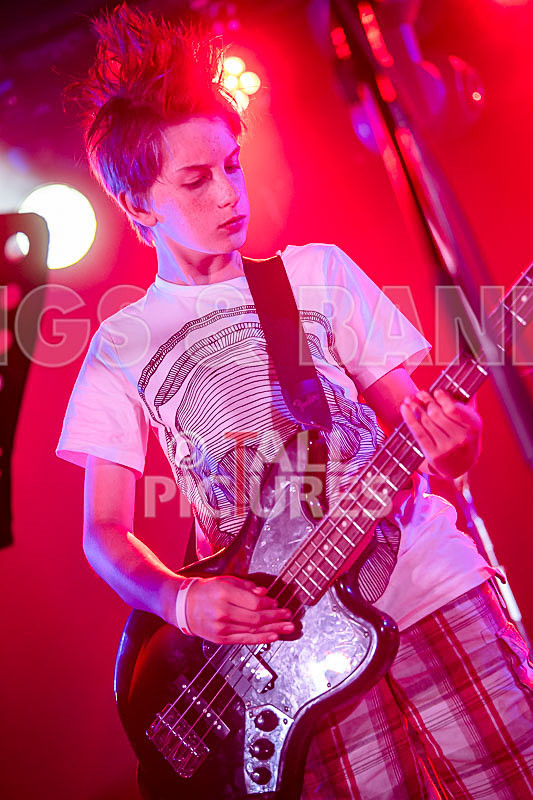 The Minorities-5 - THE MINORITIES