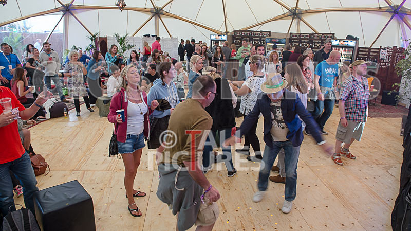 Jersey Live-2015_Scene-2 - JERSEY LIVE 2015 - THE ATMOSPHERE