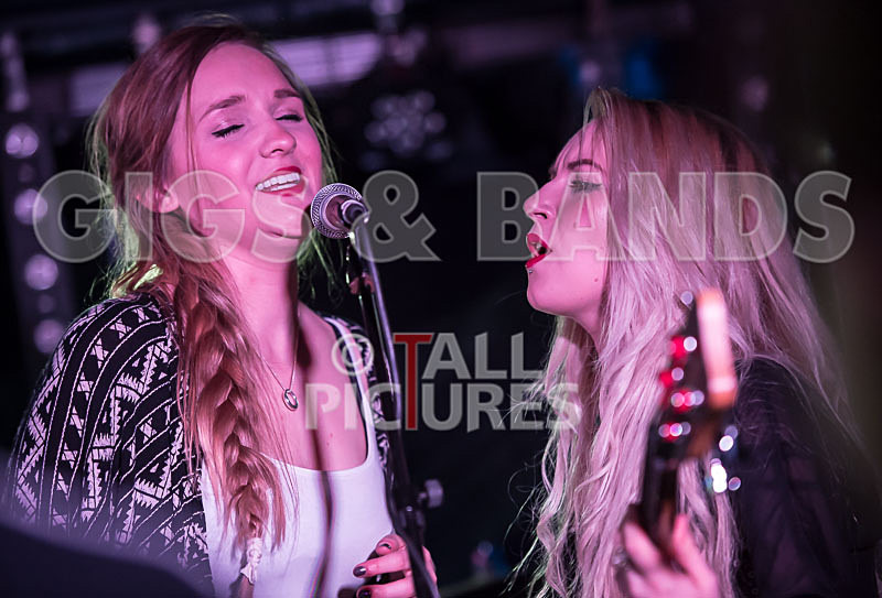 Frankie Davies-3 - FRANKIE DAVIES