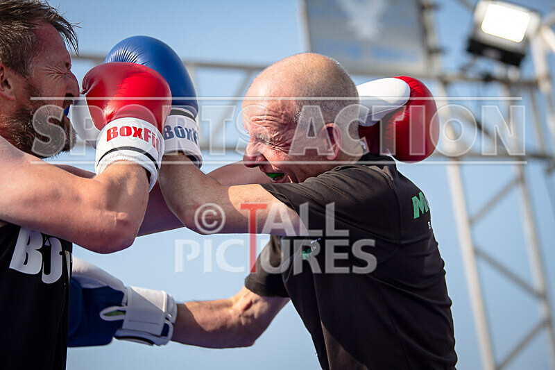BOUT 2 - Steve -The Stoat- Ozanne v Alan -Dinosaur- Donaldson-30 - BOUT 2 - Steve 'The Stoat' Ozanne v Alan 'Dinosaur' Donaldson