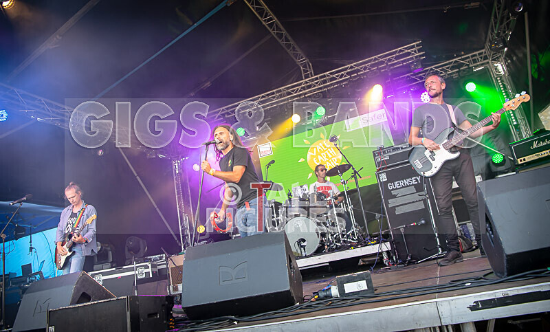 Benny the Moth-138 - BENNY THE MOTH