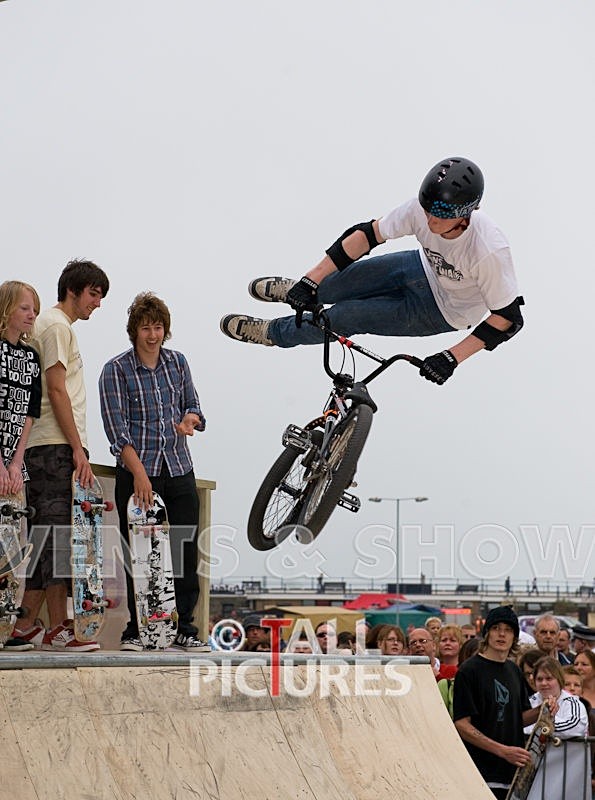 Lib Day08-156 - BMX RIDERS 2008