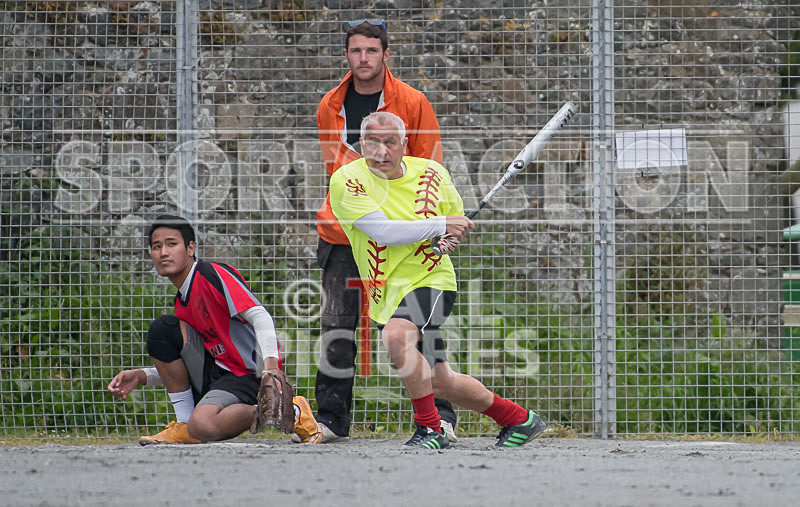 Softball_22-06-2016-8 - DRUNKEN DUCK RANGERS v REBELS