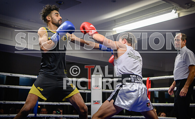 BOUT- 8 - Jay Wilson v Craig Rainey-29 - BOUT: 8 - Jay Wilson v Craig Rainey