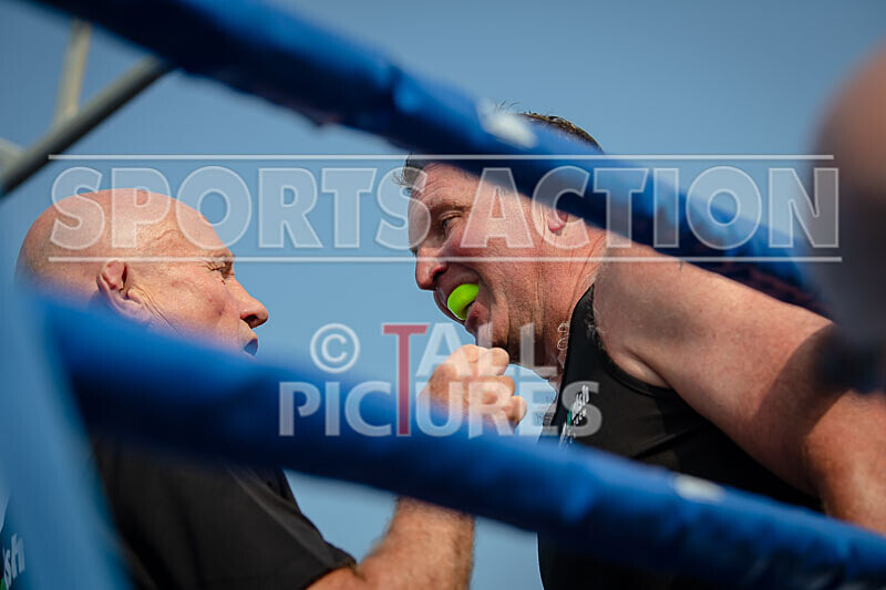 BOUT 8 - Roland -the Doc- Archer v -Dangerous- Trevor Morris-47 - BOUT 8 - Roland 'the Doc' Archer v 'Dangerous' Trevor Morris