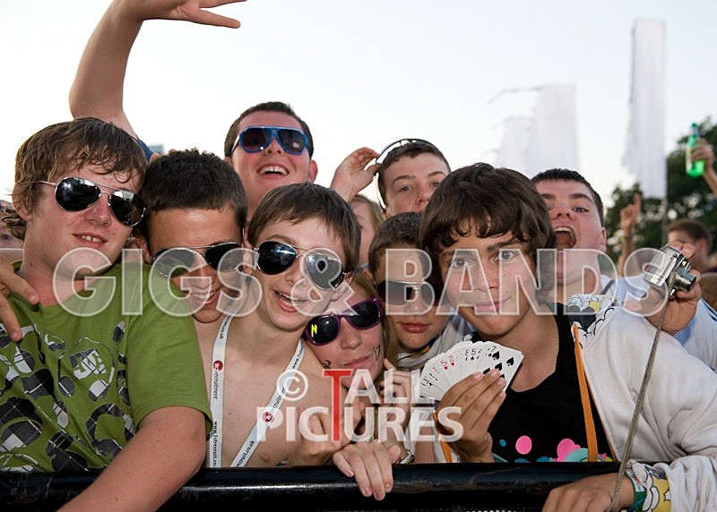 J_Live_Atmosphere-4 - JERSEY LIVE ATMOSPHERE 2008