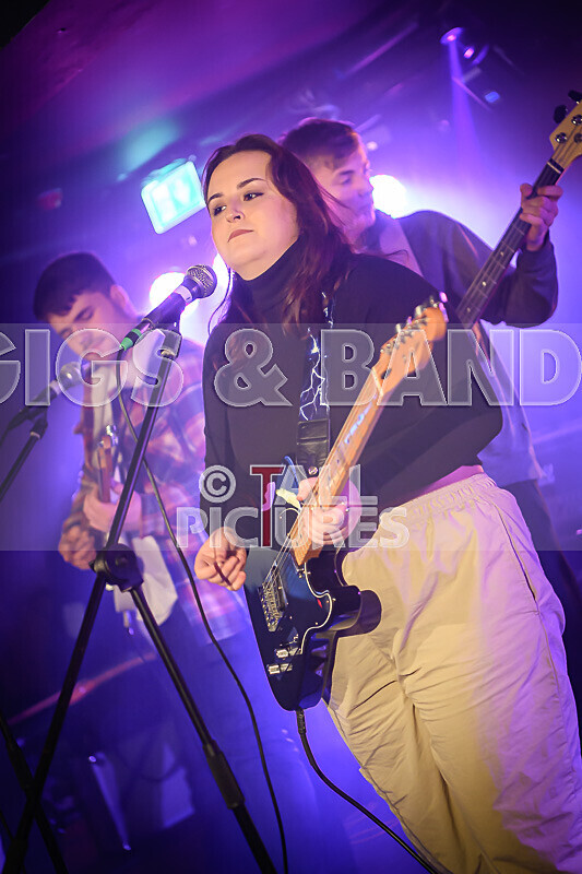 Meenas Weenaz-2 - MEENA'S WEENAZ