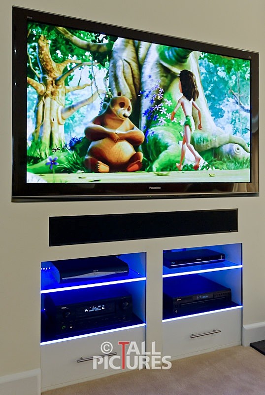 Avolution_Shoot-4-16 - LARGE FITTED SCREEN