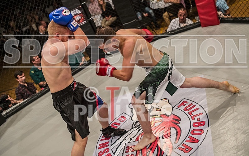 Cage Fighting_2012_Bout 2-8 - BOUT-2