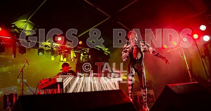 The Correspondants-19 - THE CORRESPONDANTS