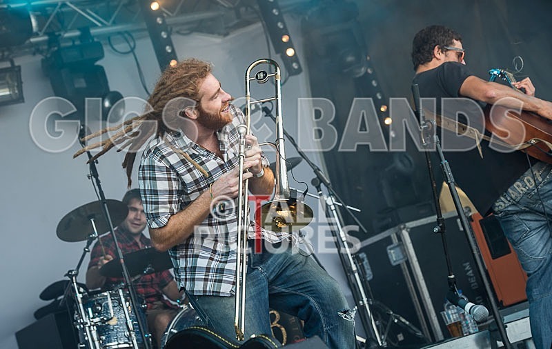 Land of the Giants-15 - LAND OF THE GIANTS