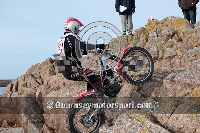 Two Day-84 - 2009 2-DAY TRIALS