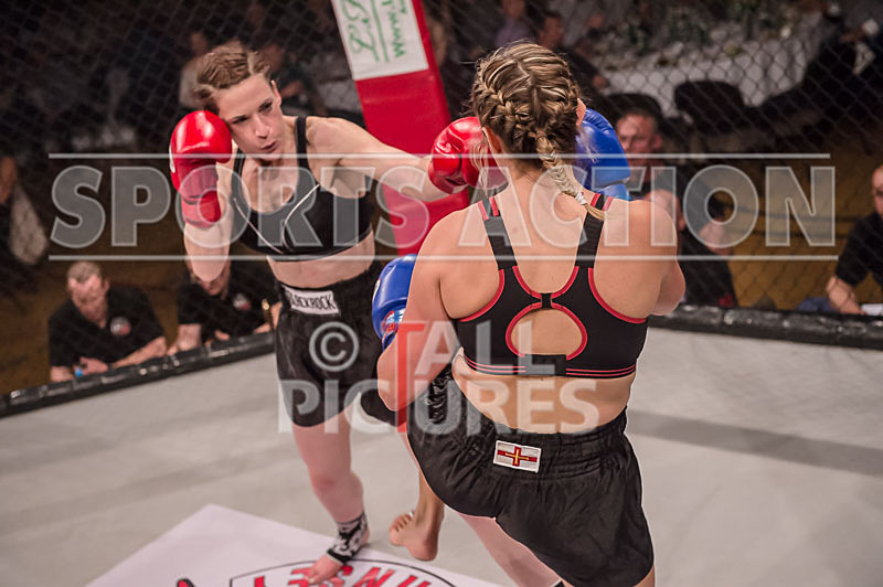 Zoe Findlay v Lolly Guard-41 - BOUT 3