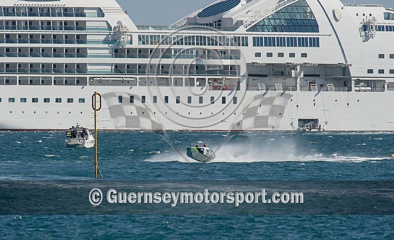 Powerboat Race_25-08-2013-5 - RACE-11 NORTH BEACH