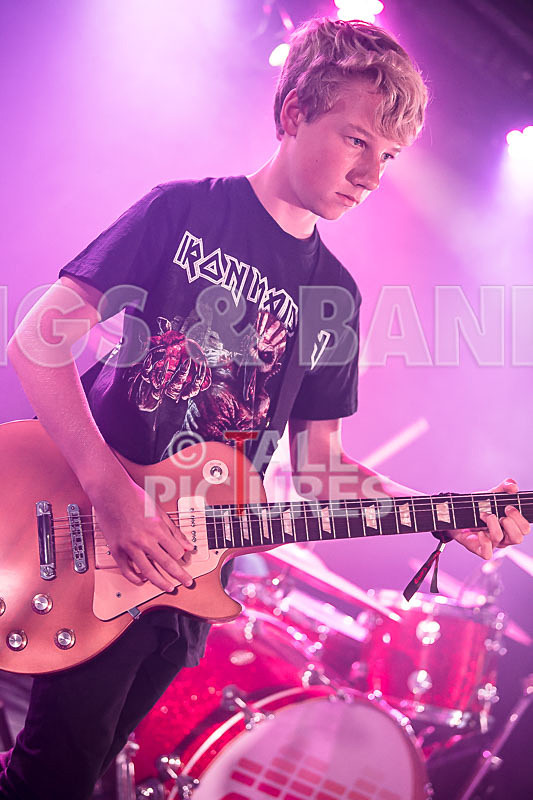 World on Fire-3 - WORLD ON FIRE