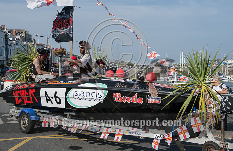 Powerboat Parade_2014-114 - UIM WORLD OFFSHORE CHAMPIONSHIP BOAT PARADE