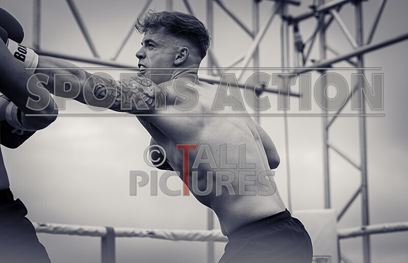 BOUT 10 Gareth the Marksman Morgan v Callum the Cannon Beausire-35 - BOUT 10- Gareth 'the Marksman' Morgan v Callum 'the Cannon' Beausire