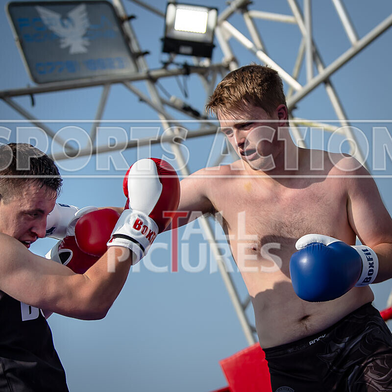 BOUT 1 - Ivan -El Terrible- v Elliot Cocket-17 - BOUT 1 - Ivan 'El Terrible' Donaldson v Elliot Cocket