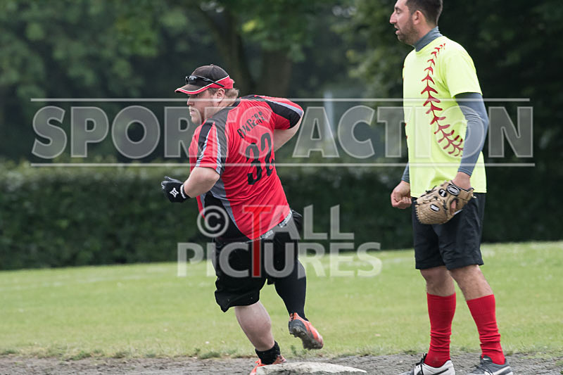 Softball_22-06-2016-27 - DRUNKEN DUCK RANGERS v REBELS