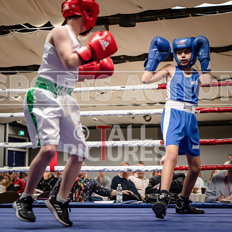 BOUT 1 - Liam Duff v Oliver McKenzie-12 - BOUT 1 - Liam Duff v Oliver McKenzie