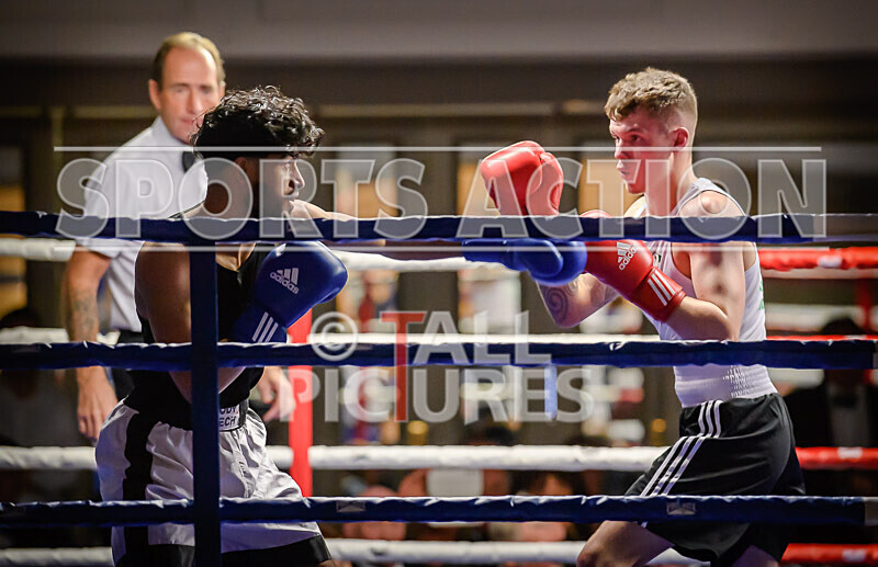 BOUT- 6 - Emile Prevel v Moin Khan-30 - BOUT: 6 - Emile Prevel v Moin Khan