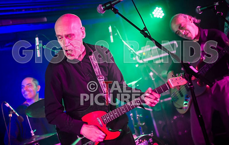 Norman Watt-Roy Band-69 - THE NORMAN WATT-ROY BAND with WILKO JOHNSON