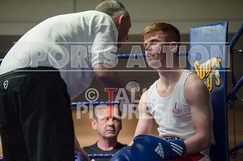 Bout - 6_Sam Masterman v Harry Roberts-7 - Bout - 6_Sam Masterman v Harry Roberts