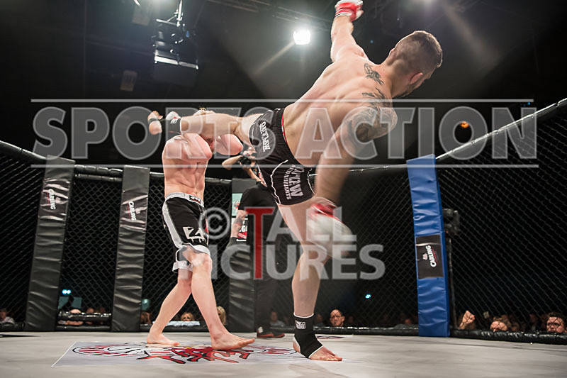 Lucas Brand v Josh Ozanne-16 - BOUT-10 Lucas Brand v Josh Ozanne