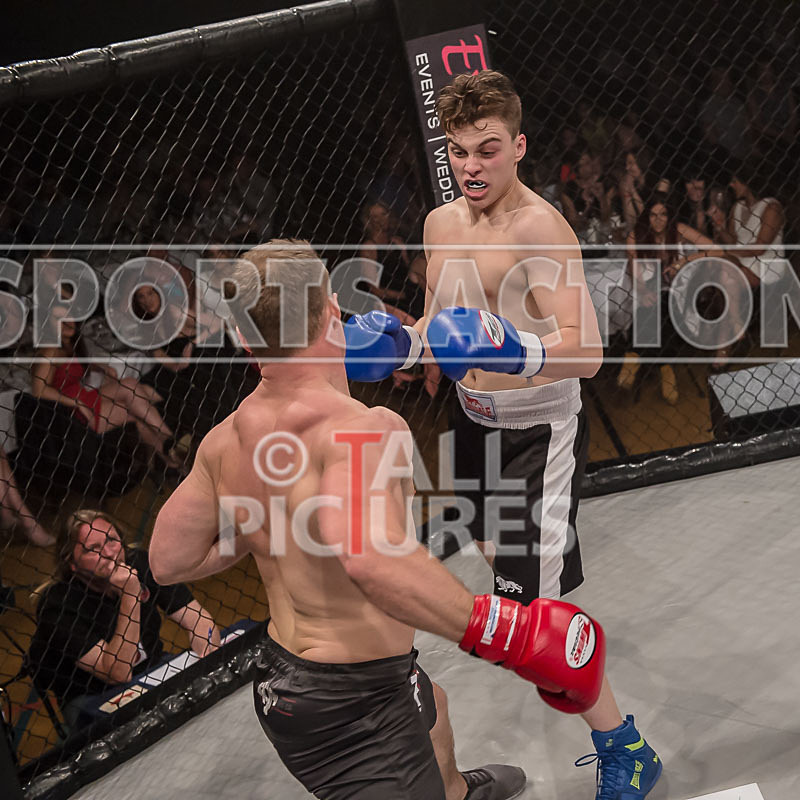 Paul ONeil v Robert Hurst-20 - BOUT 2