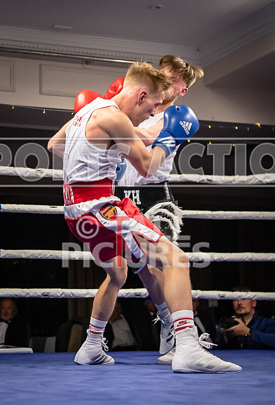 BOUT 7_Kylop Holland v Freddie Kinsella-25 - BOUT 7_Kylop Holland v Freddie Kinsella