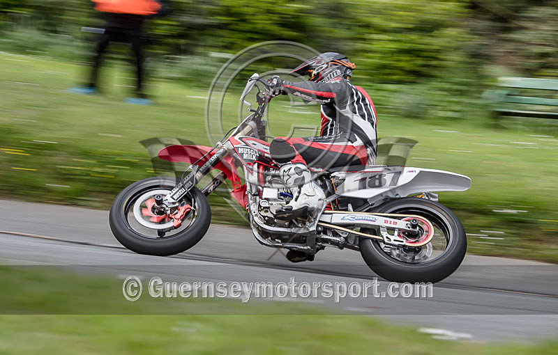 Hillclimb_02-05-2016_BIKE-38 - BIKES_02-05-2015