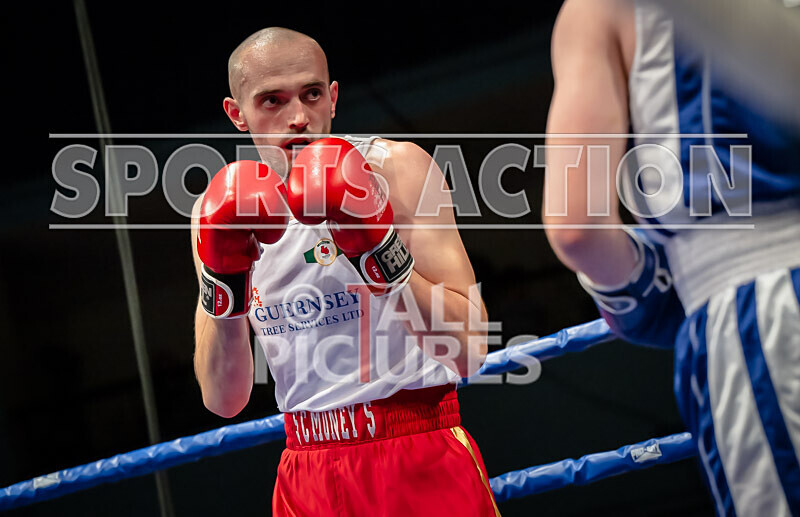 BOUT 9- Cameron Hards v Alex Sanderson-11 - BOUT 9: Cameron Hards v Alex Sanderson
