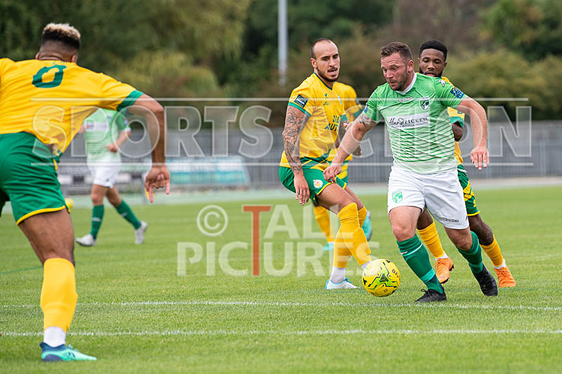 Guernsey FC v Ashford United-19 - GUERNSEY FC v ASHFORD UNITED