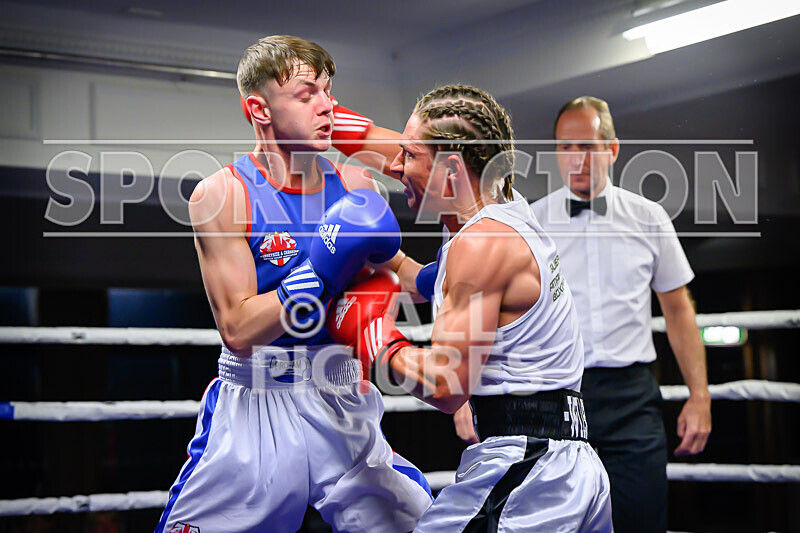BOUT- 6 - Jamie Wilson v Declan Hunt-34 - BOUT 6 - Jamie Wilson v Declan Hunt