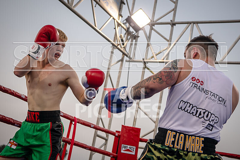 BOUT 17 - Luke Robert v Casey De La Mare-17 - BOUT 17 - Luke Robert v Casey De La Mare