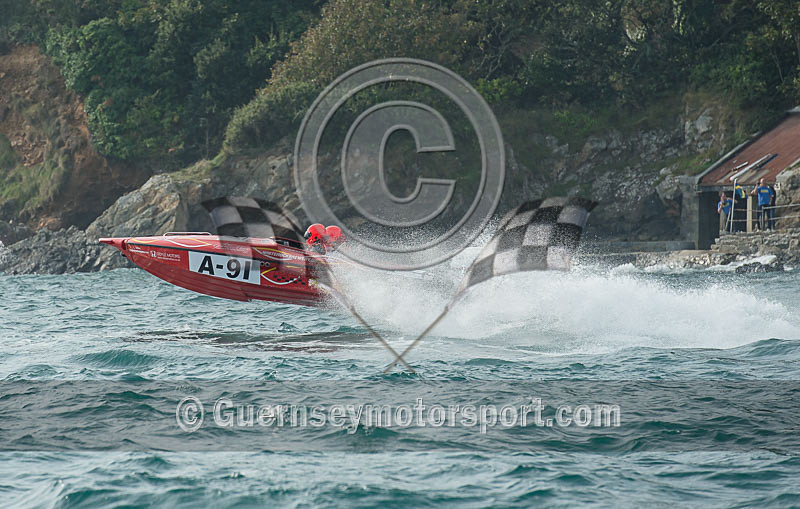 Worlds Powerboats_2014_Race-2-186 - UIM CLASS 3A & 3B WORLD OFFSHORE CHAMPIONSHIP_RACE-2