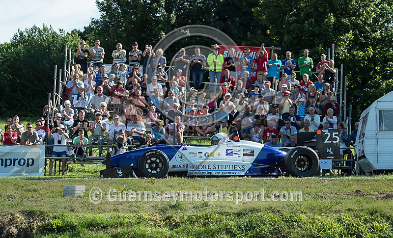 Guernsey National_2014_CAR-268 - GUERNSEY NATIONAL 2014 - CARS