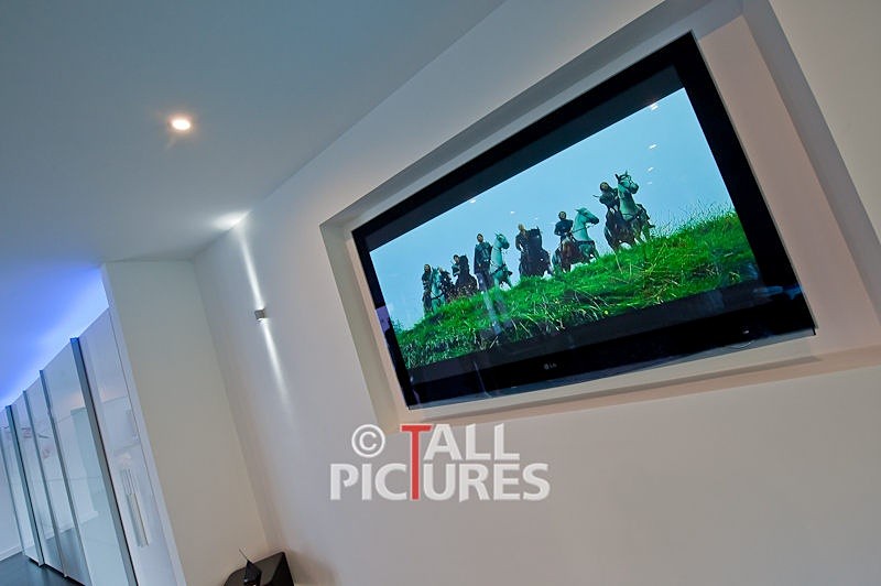 Ultra modern installation-10 - INVISIBLE SPEAKERS