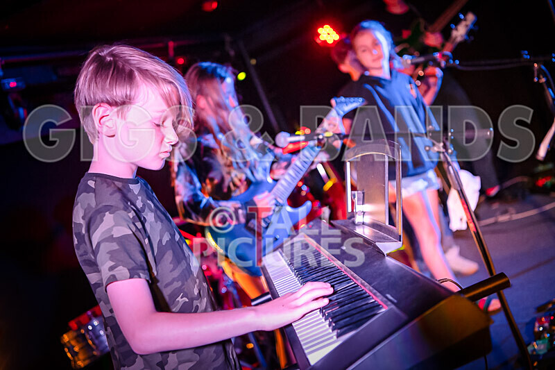 Falling Into the Future-5 - FALLING INTO THE FUTURE