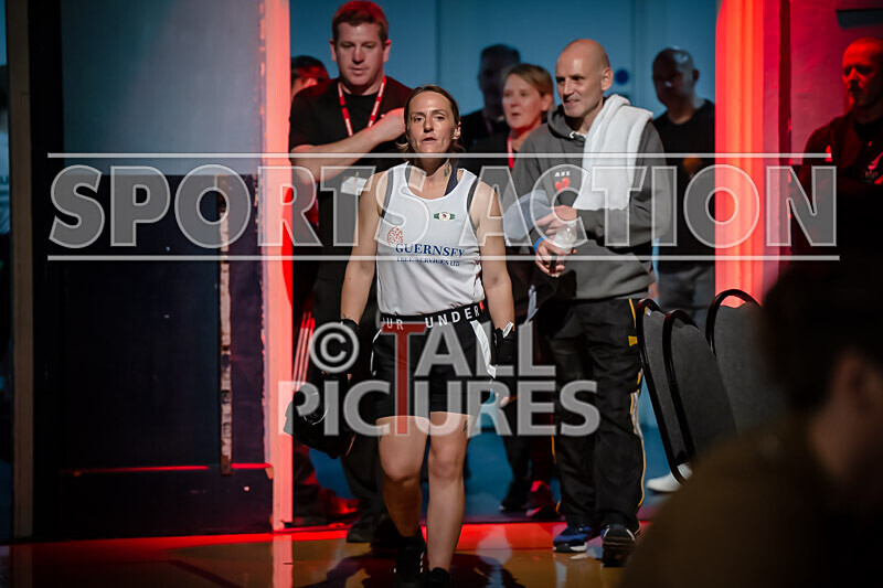 BOUT 6- Emma Martin v Stephanie Adlington-2 - BOUT 6: Emma Martin v Stephanie Adlington
