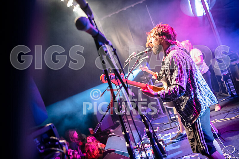 Honest Crooks-229 - HONEST CROOKS