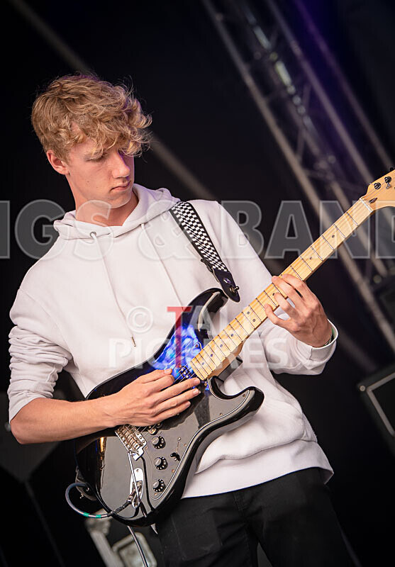 High Voltage-7 - HIGH VOLTAGE