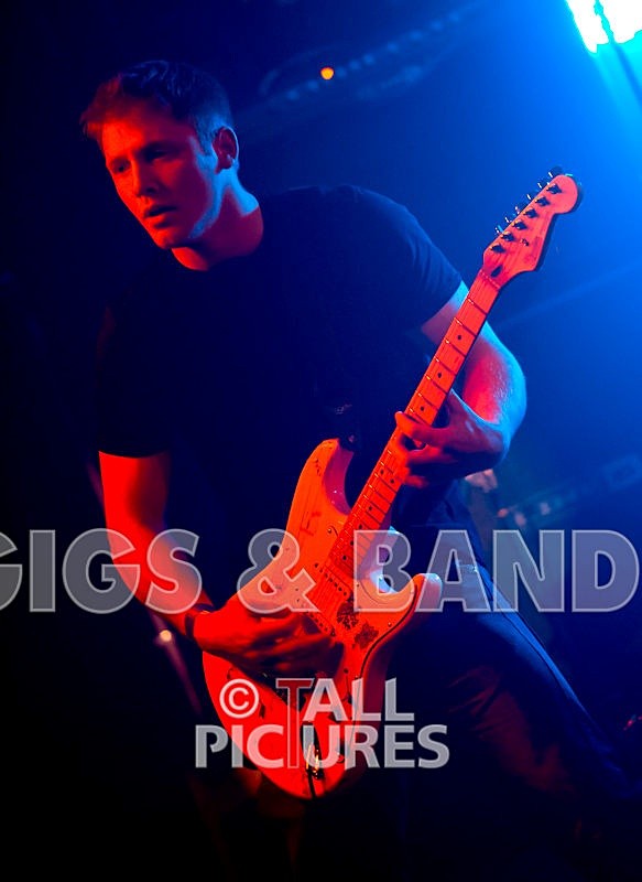 Dead Wing-5 - DEAD WING