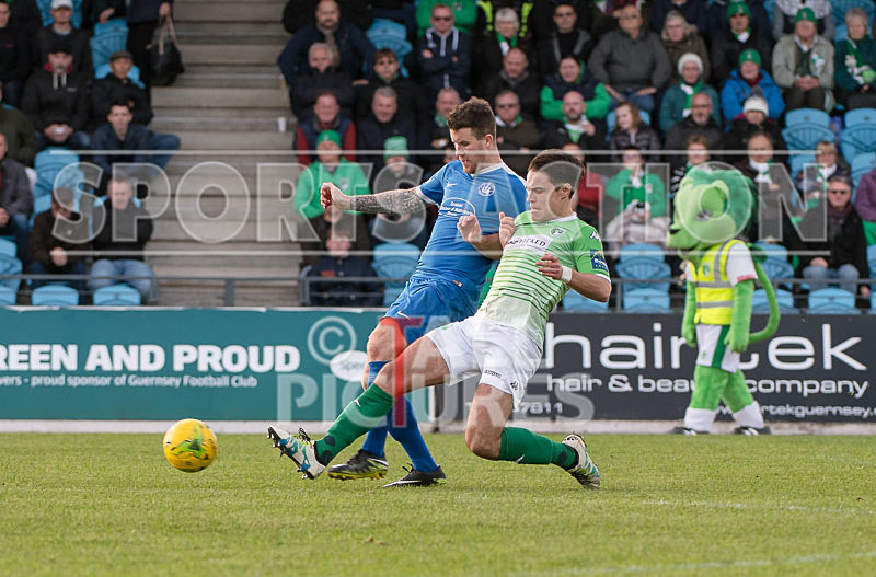 GFC v Shoreham_18-11-2017-9 - GUERNSEY FC v SHOREHAM